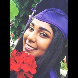 Meet your Posher, Brianna